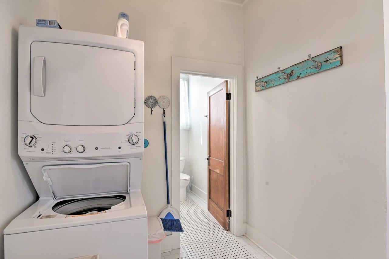 Bright Galveston Cottage Close To Beach And Strand Экстерьер фото