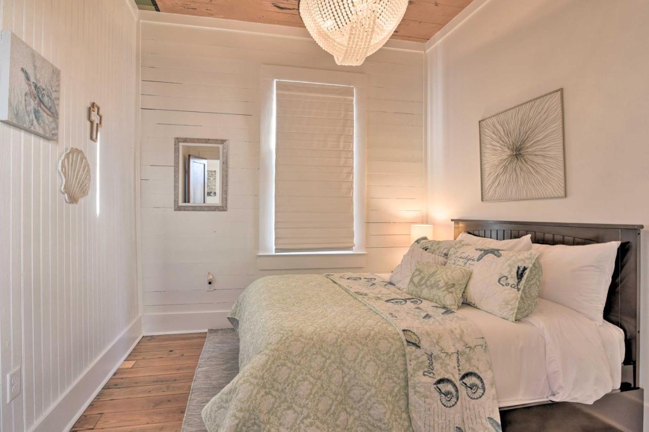 Bright Galveston Cottage Close To Beach And Strand Экстерьер фото